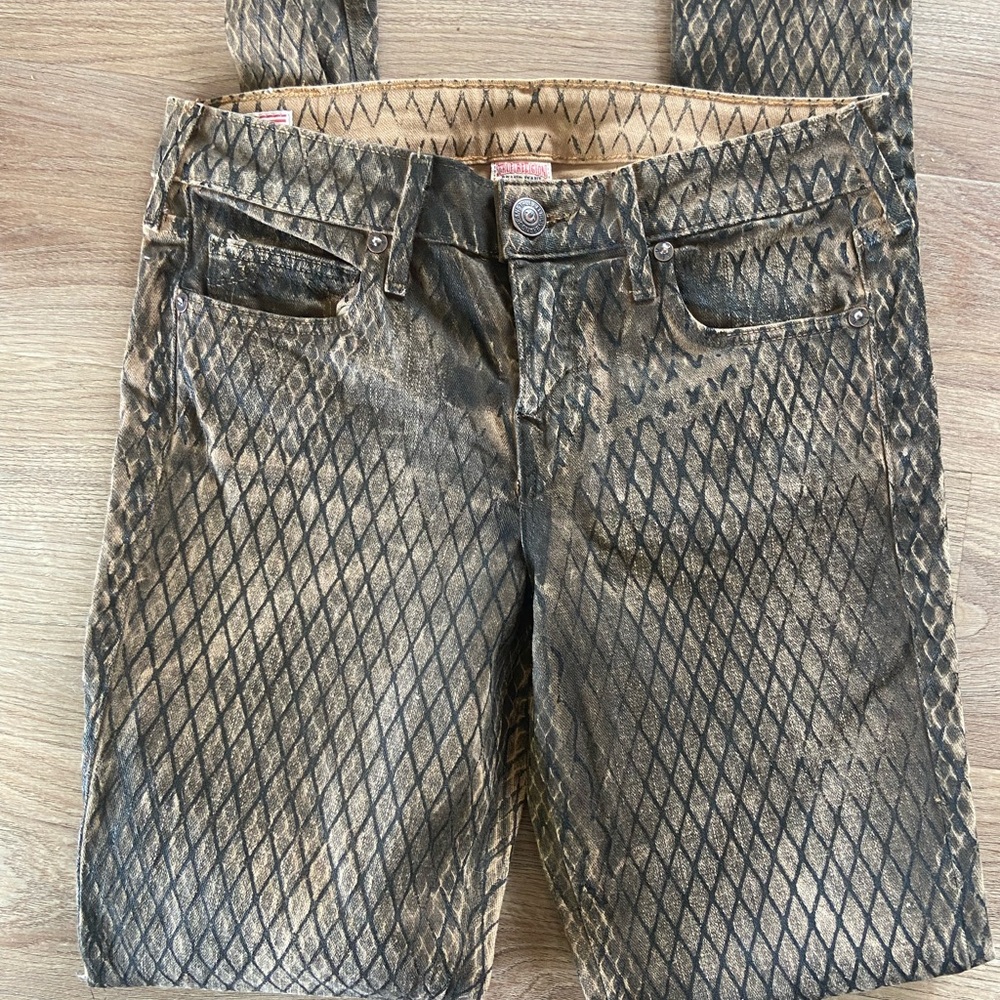 True religion size 28 snake print